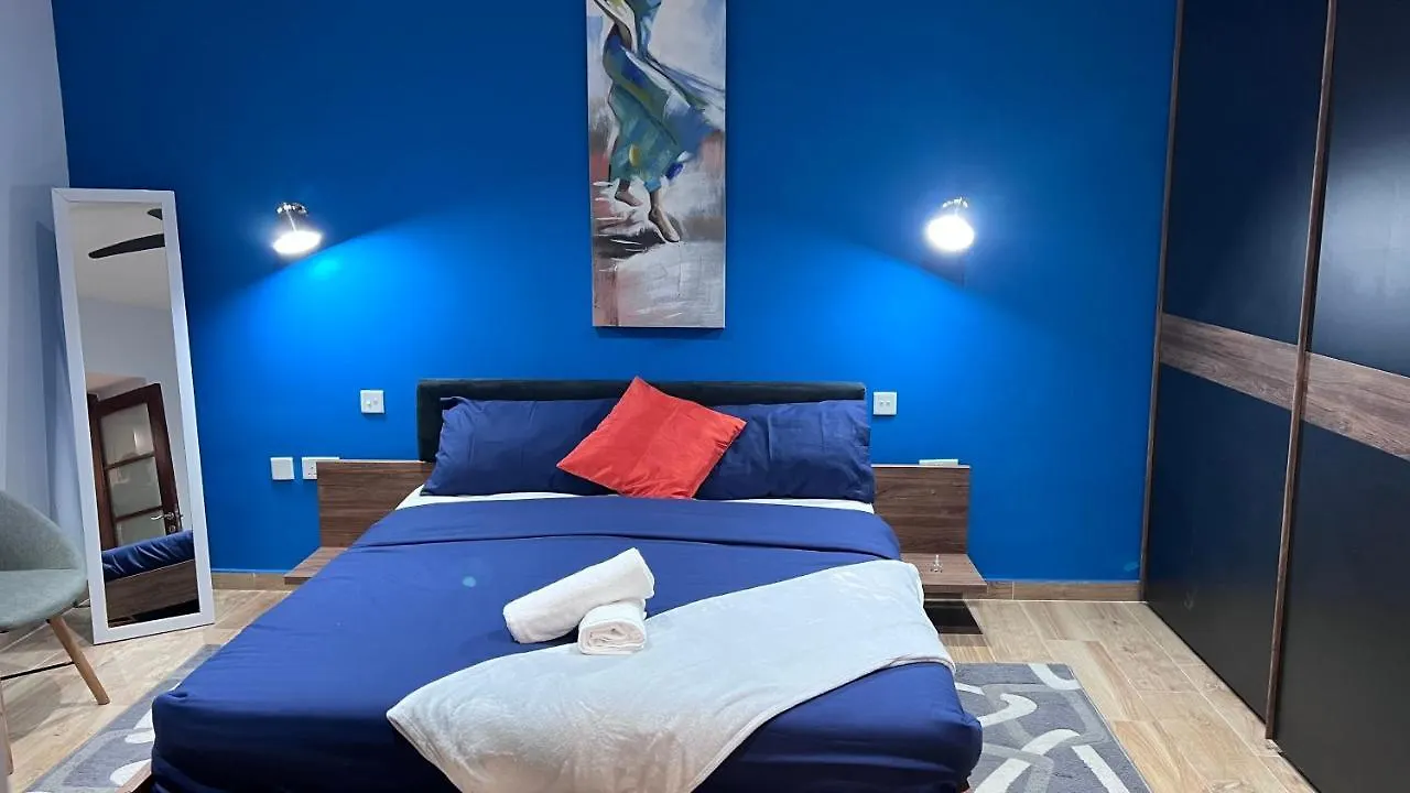 Flat In La Valeta Malta