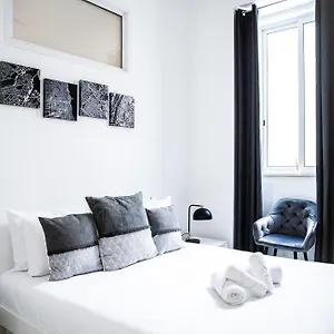 Center By Arcobnb Apartment